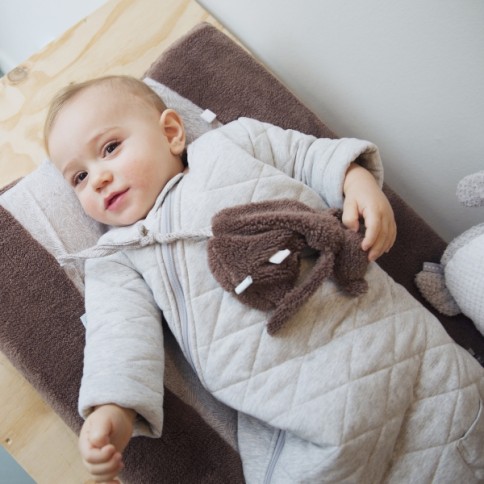 Snoozebaby Schnullerhalter Kuscheltier, Muddy Monkey
