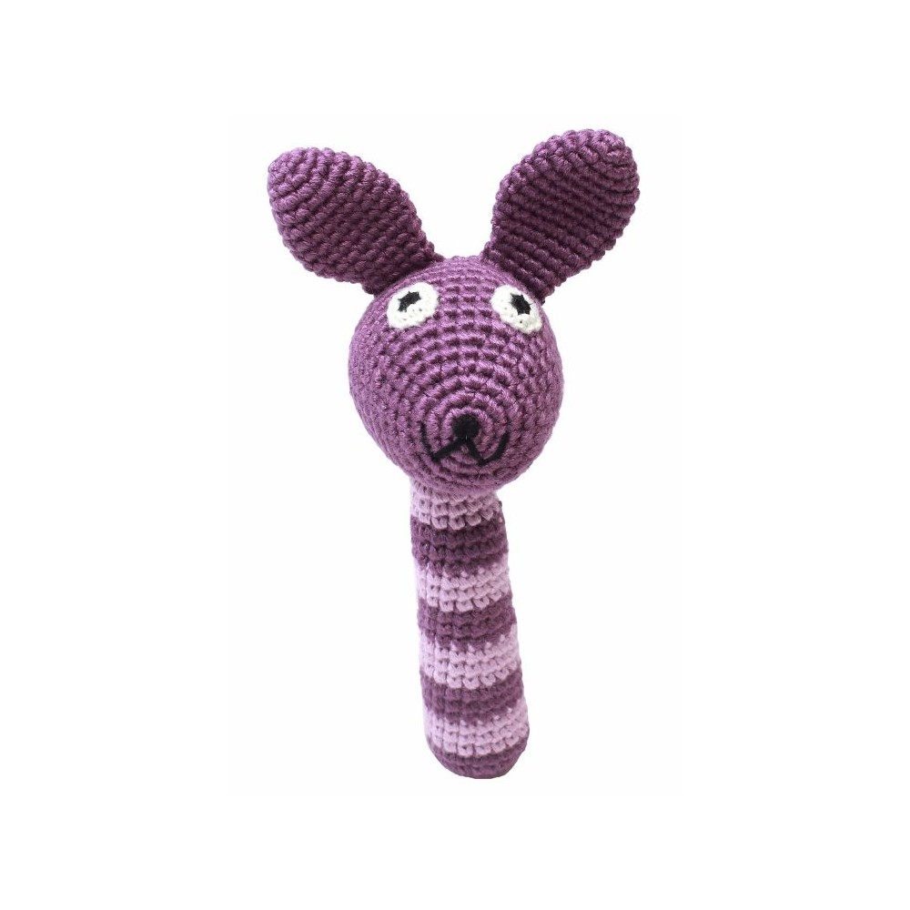 natureZOO Rasselstab gehäkelt, Dunkellila Kaninchen