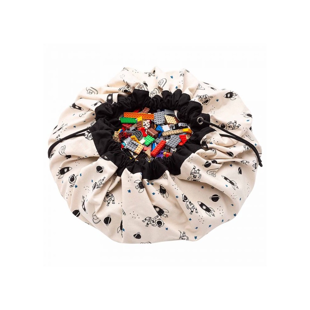 Sac de jouet, espace lueur dans le noir