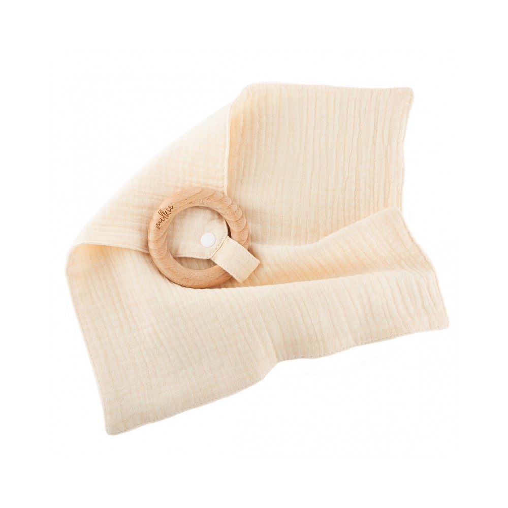 Beissing avec Nuschi, blanc cassé