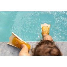 Hevea Set Baby-Schwimmflossen + Sandform, Gr. 23-24