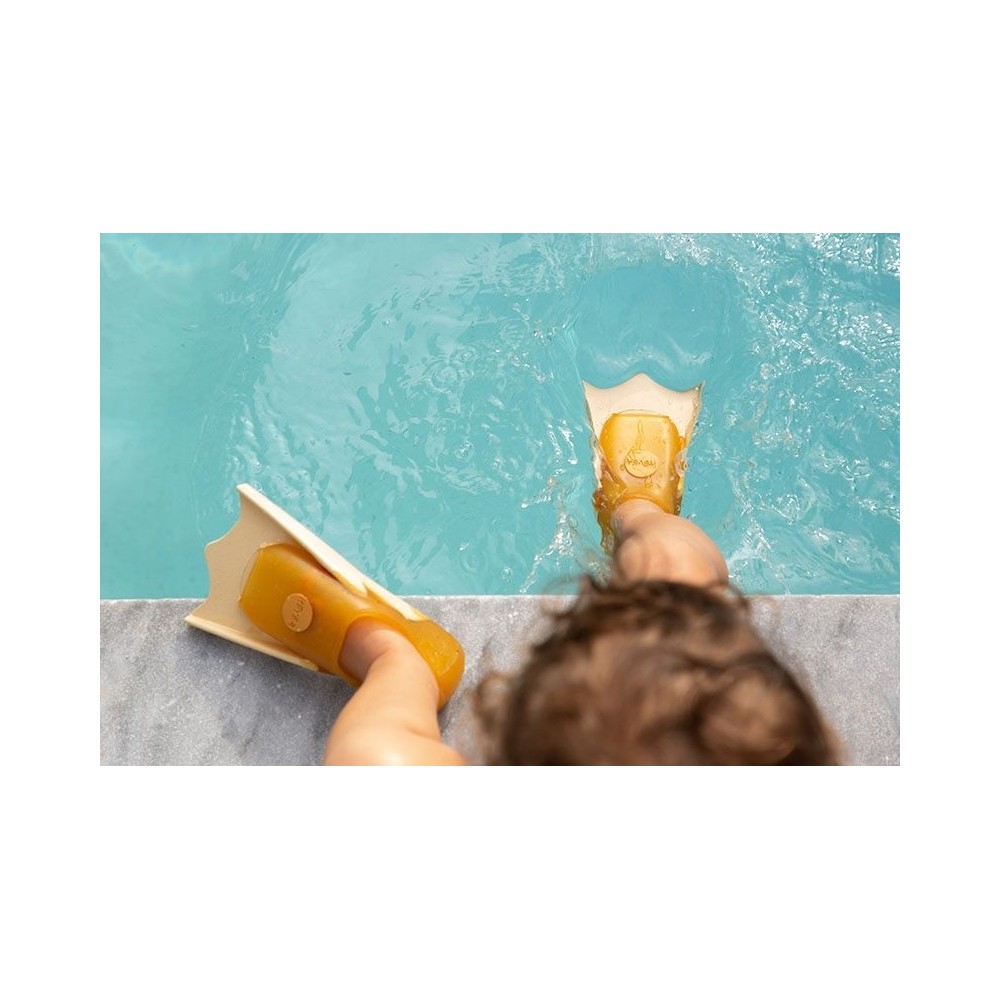 Hevea Set Baby-Schwimmflossen + Sandform, Gr. 25-26