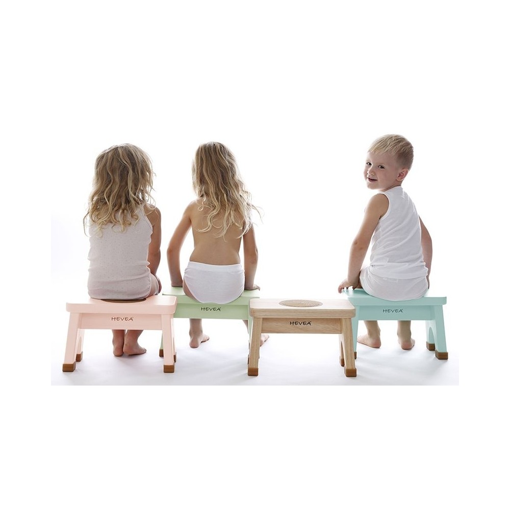 Kinderhocker aus Kautschukbaumholz - Sage