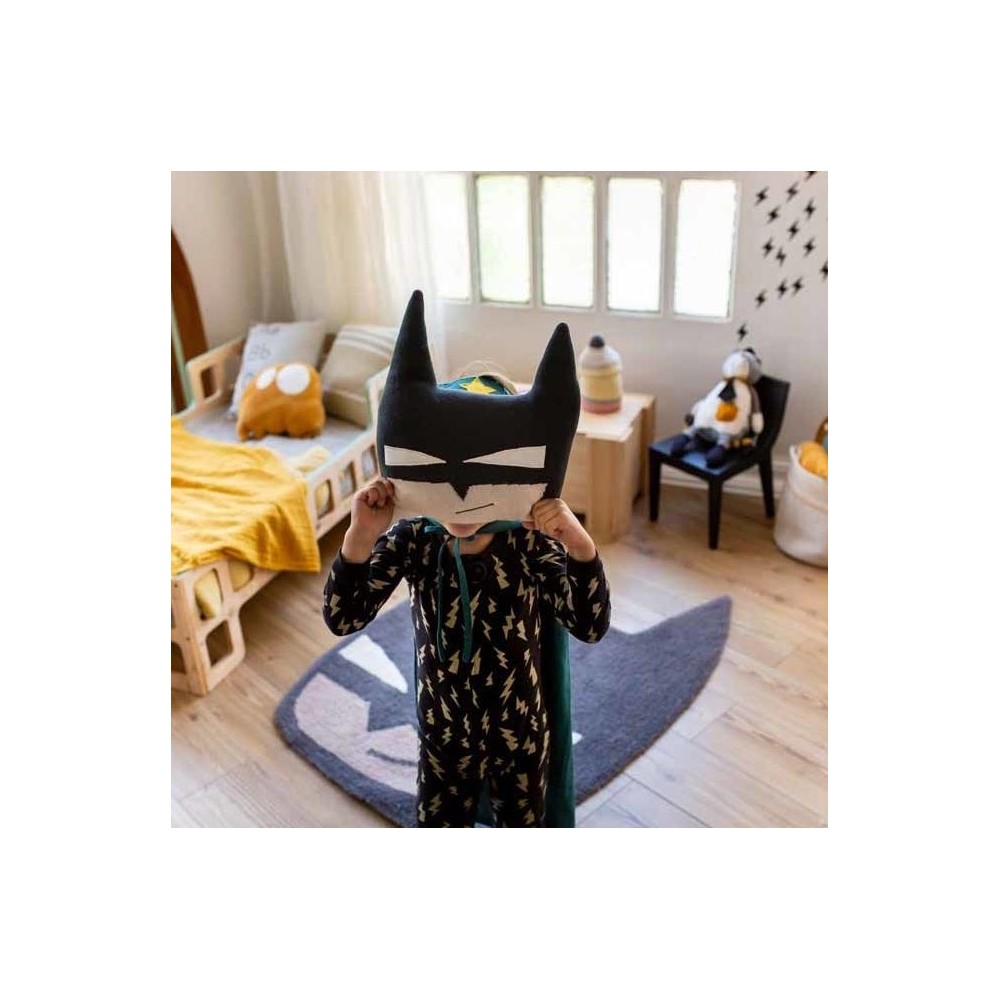 Lorena Canals x Edgar Plans Strickkissen, Batboy