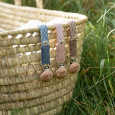 Hevea Schnullerkette aus Naturkautschuk, Powder Pink