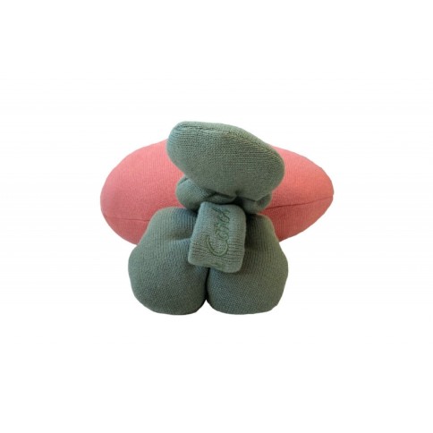 Lorena Canals Gestricktes Kissen Ramona der Rettich 30 x 30