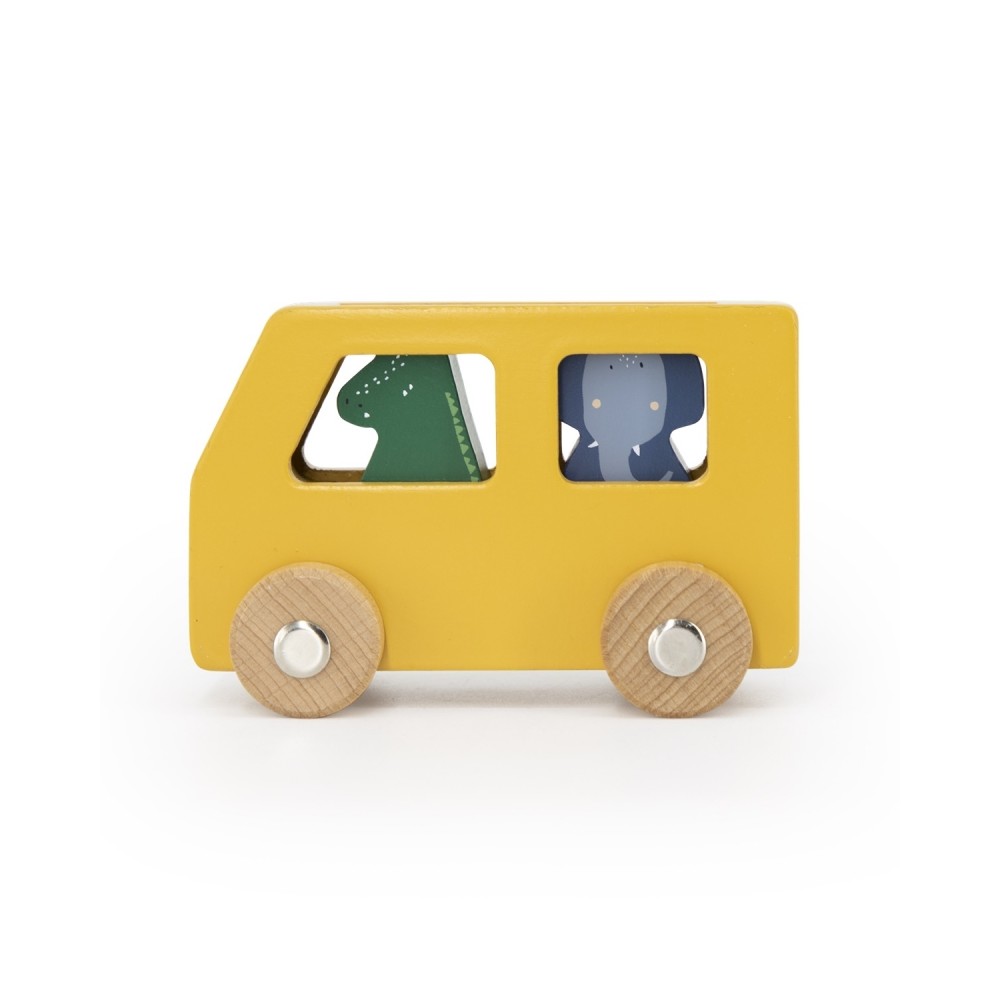 Holzautoset mit Tieren