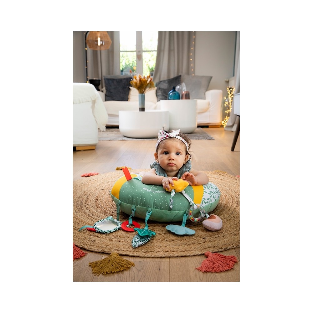 Sophie La Girafe Spiel- und Kuschelkissen + Aktivity-Spielzeug