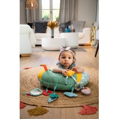 Sophie La Girafe Spiel- und Kuschelkissen + Aktivity-Spielzeug