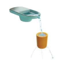 Badespielzeug Schleppboot