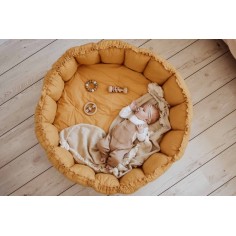 tapis de jeu de coco et babynest, moutarde