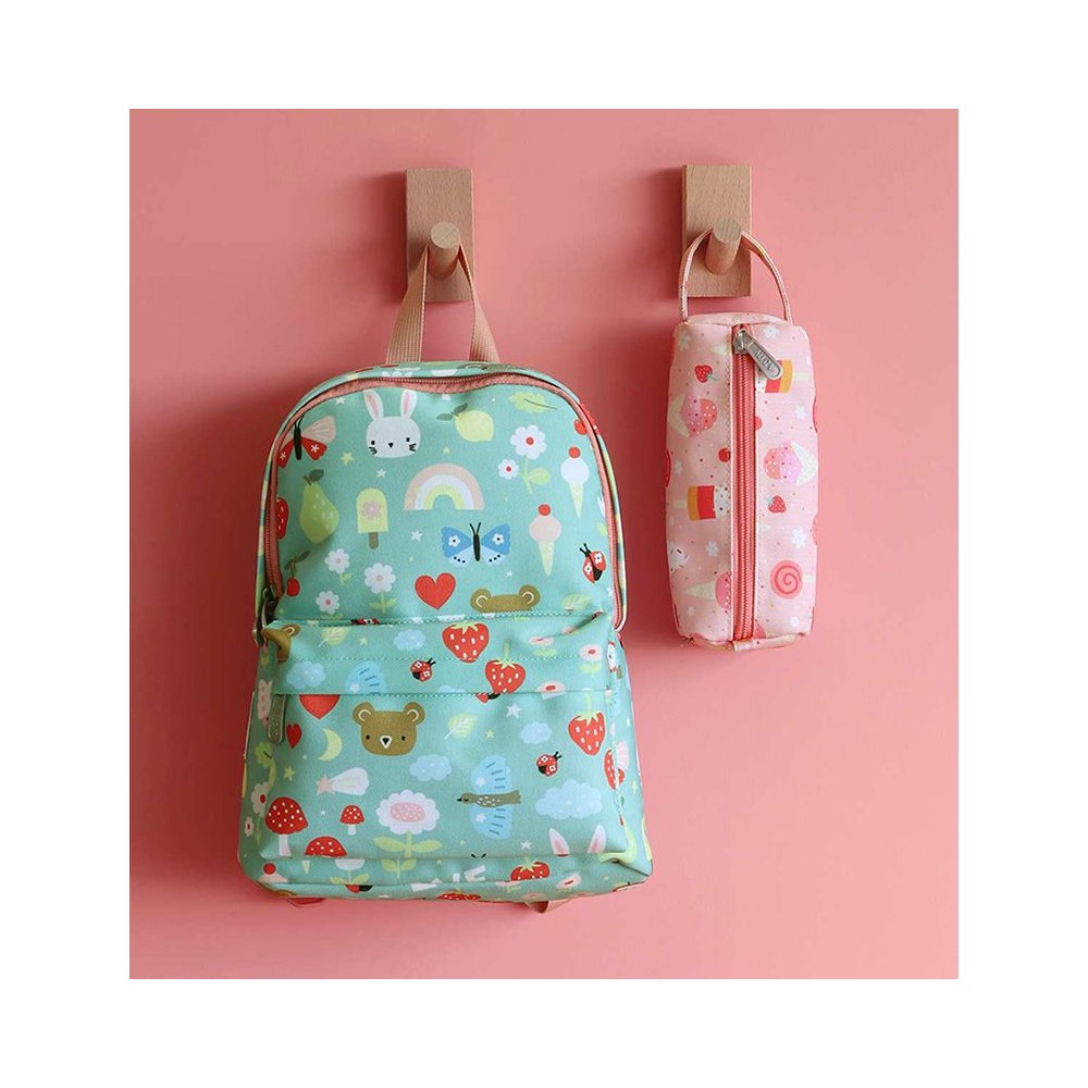 kleiner Rucksack, Joy