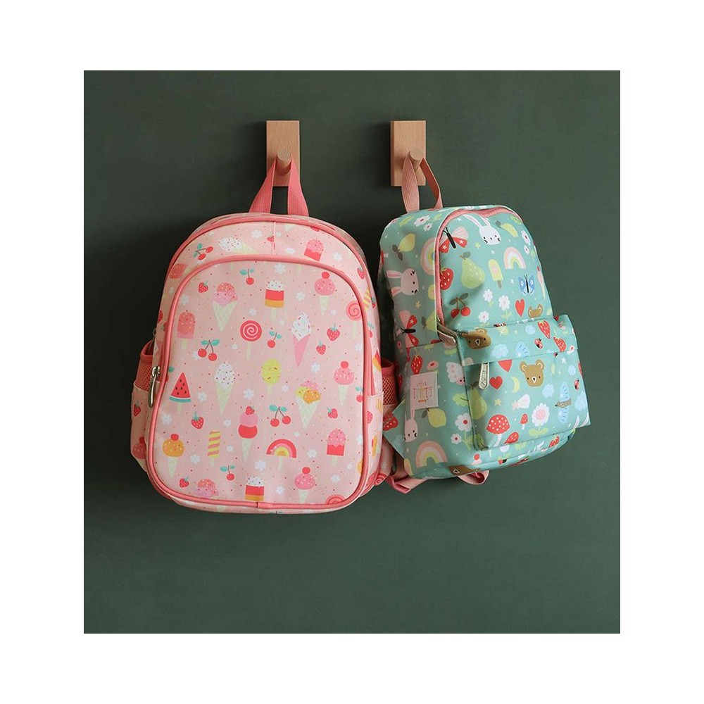 kleiner Rucksack, Joy