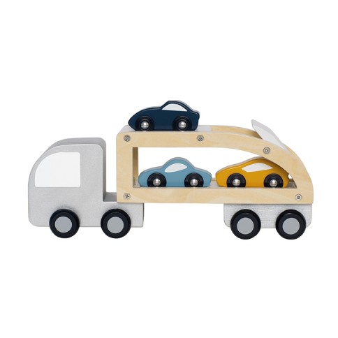 Autotransporter mit Sportwagen