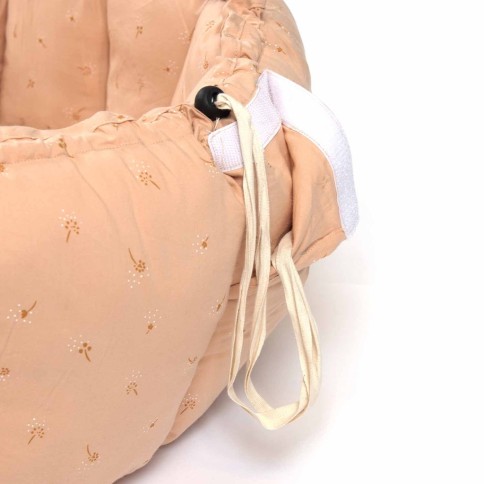 tapis de jeu de coco, Fleuri