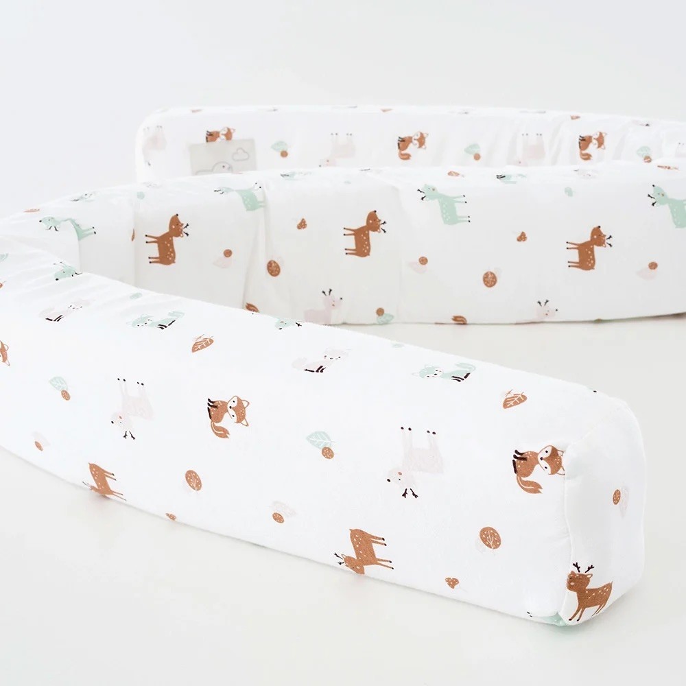 Bettschlange Waldtiere