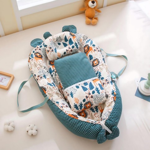 Bébé Cuddle Food / Literie avec oreillers et couverture, Lion