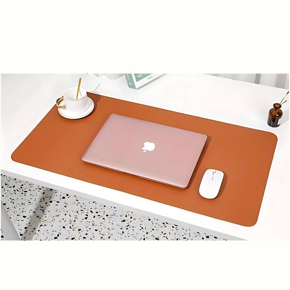 Tapis de bureau, cannelle
