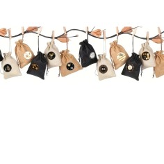 Adventskalender DYI mit Jutetaschen zum Aufhängen