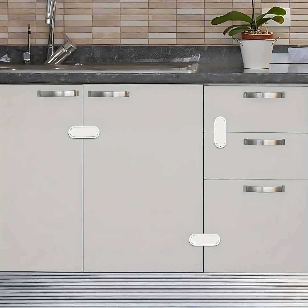 Verrouillage parental pour armoires, portes (2 pcs.)