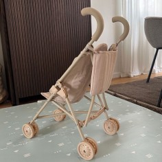 Chariot de poupée (y compris la couche de couches de poupée), café