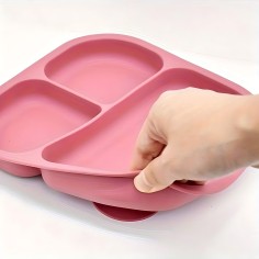 Silikon Teller mit Saugknöpfen, Peach