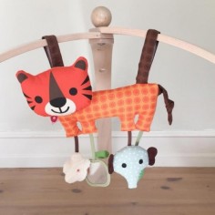 Franck & Fischer Aktivitätsspielzeug, Lerke - dunkel