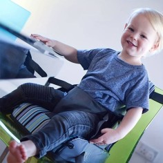 Kinder Sitzerhöhung/ Sitz-Booster, Dino