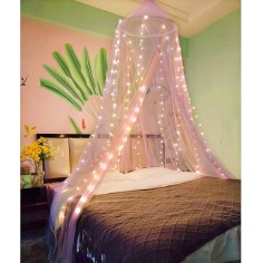 Canopy / lit de lit avec des lumières