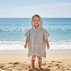 Kinder-Poncho gestreift mit Zotteln