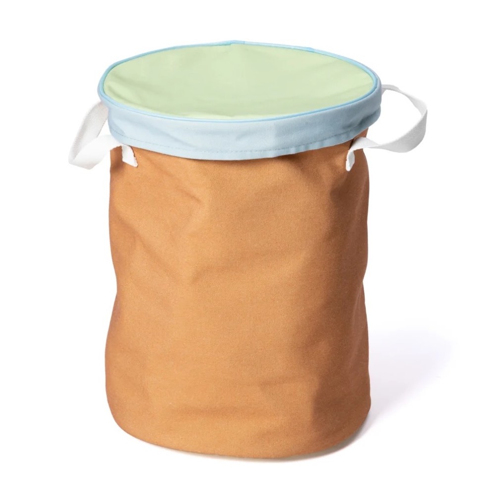 copie de la feuille de route de tapis de jeux de soo et de stockage