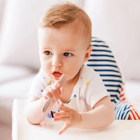 copie de la cuillère de bébé en silicone - 6 pièces de cuillères d'apprentissage doux
