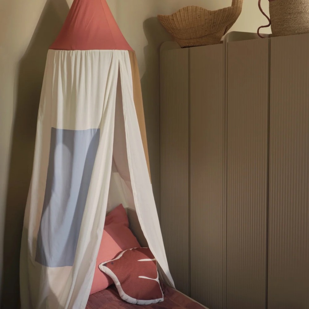 copie de la canopée de la princesse lit avec design d'étoiles lumineux